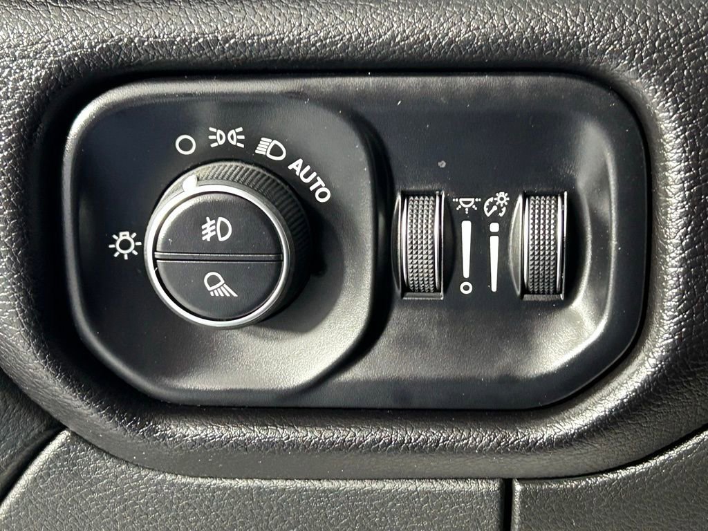 Used 2024 RAM 3500 Laramie w/ Sport Appearance Package image 30