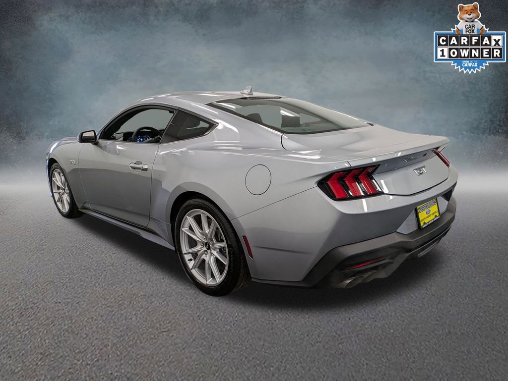 Used 2025 Ford Mustang GT Premium RWD image 6
