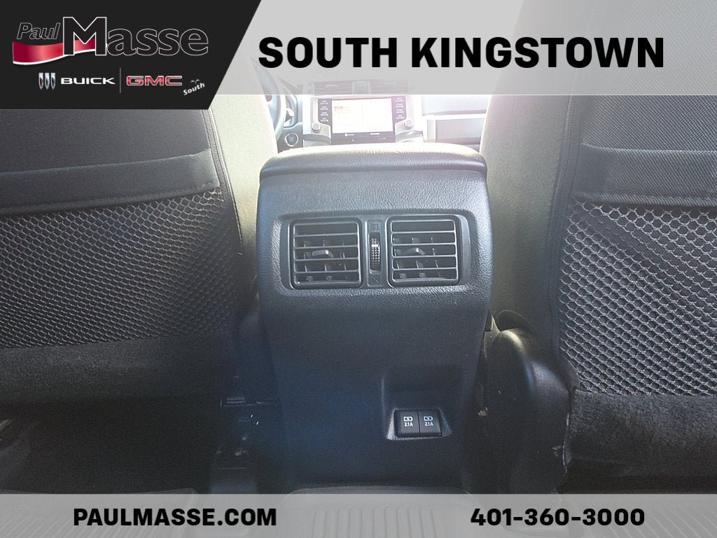 Used 2022 Toyota 4Runner SR5 AWD/4WD image 26