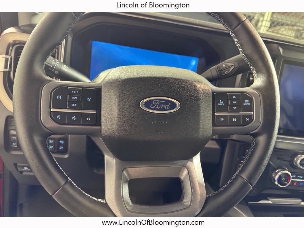 Used 2025 Ford F350 Lariat w/ Black Appearance Package AWD/4WD image 18