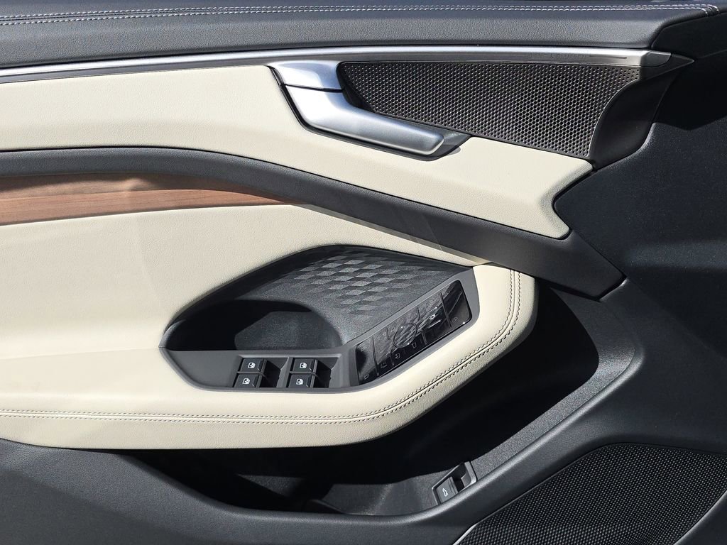 New 2026 Audi A6 Premium Plus image 18