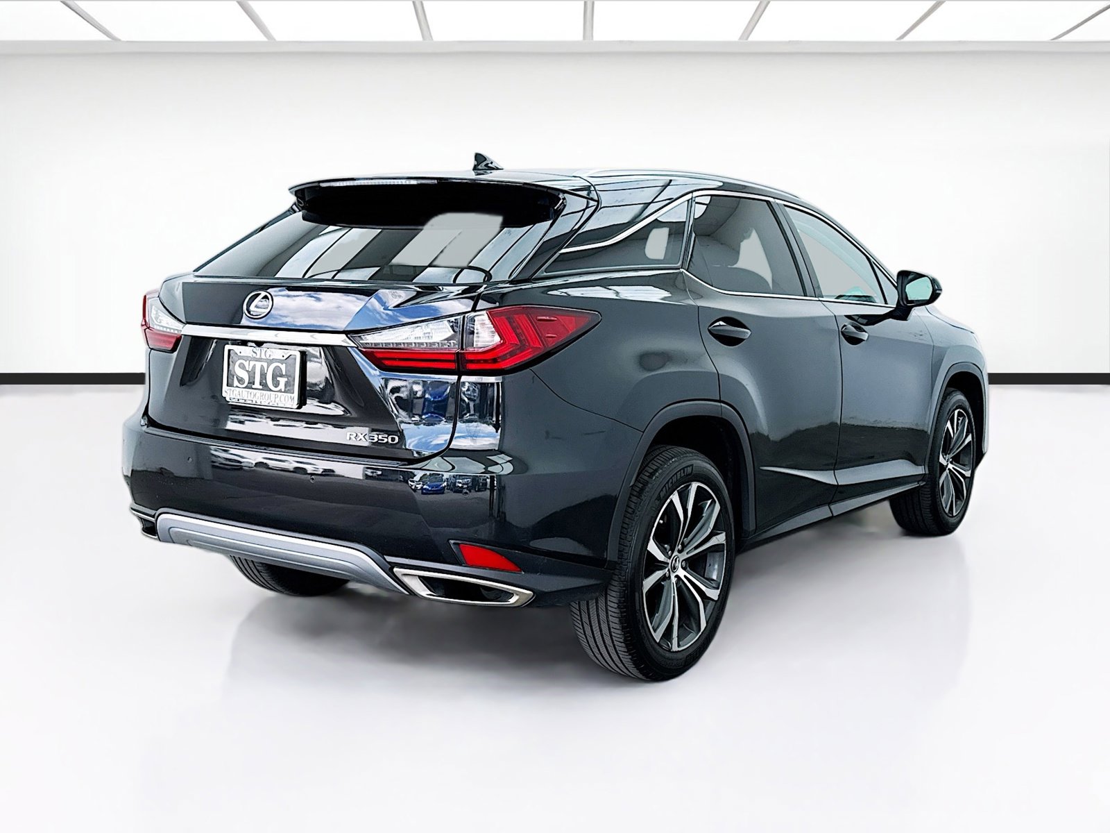 Used 2022 Lexus RX 350 FWD w/ Premium Package image 4