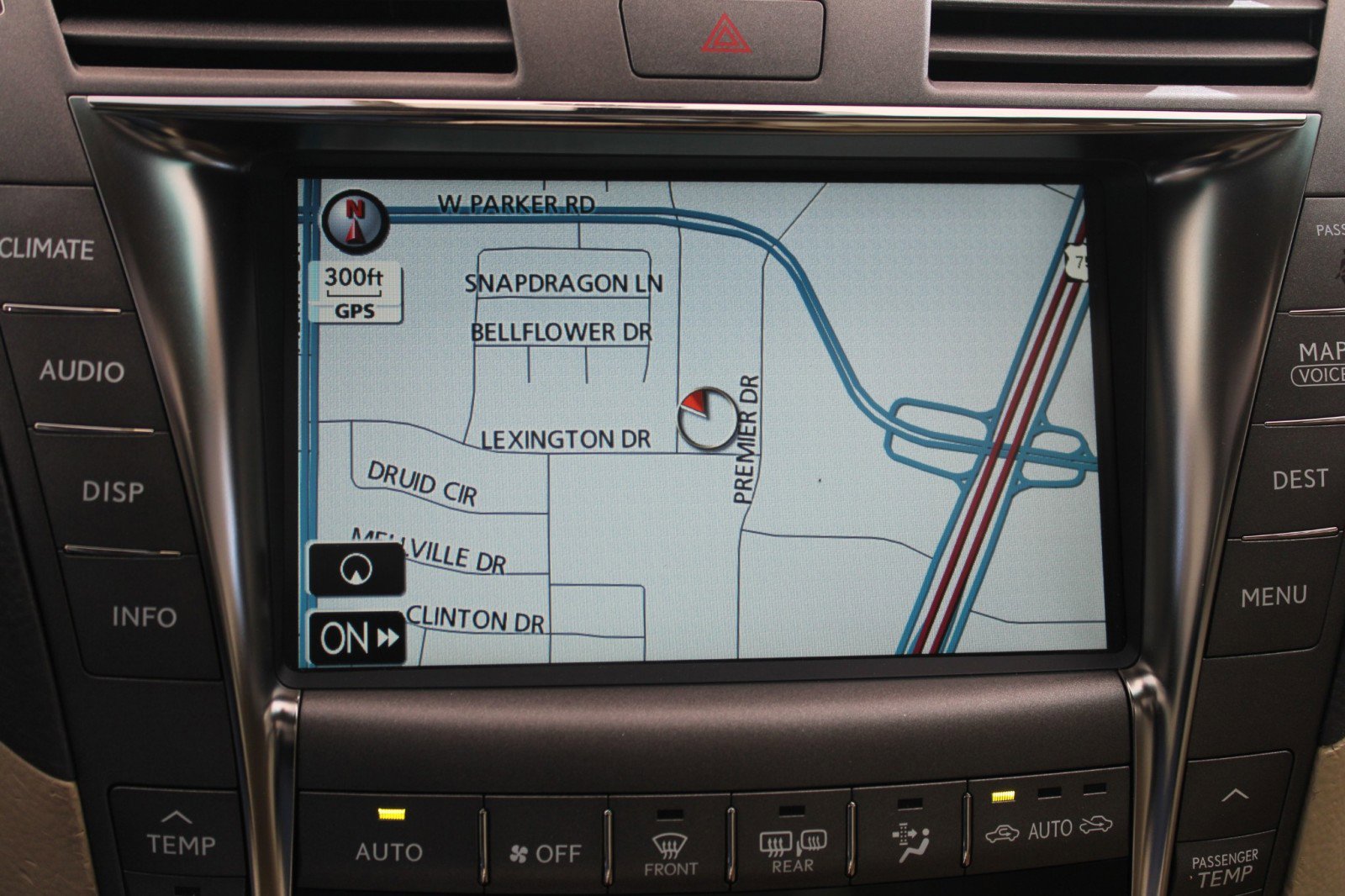 Used 2009 Lexus LS 460 image 21