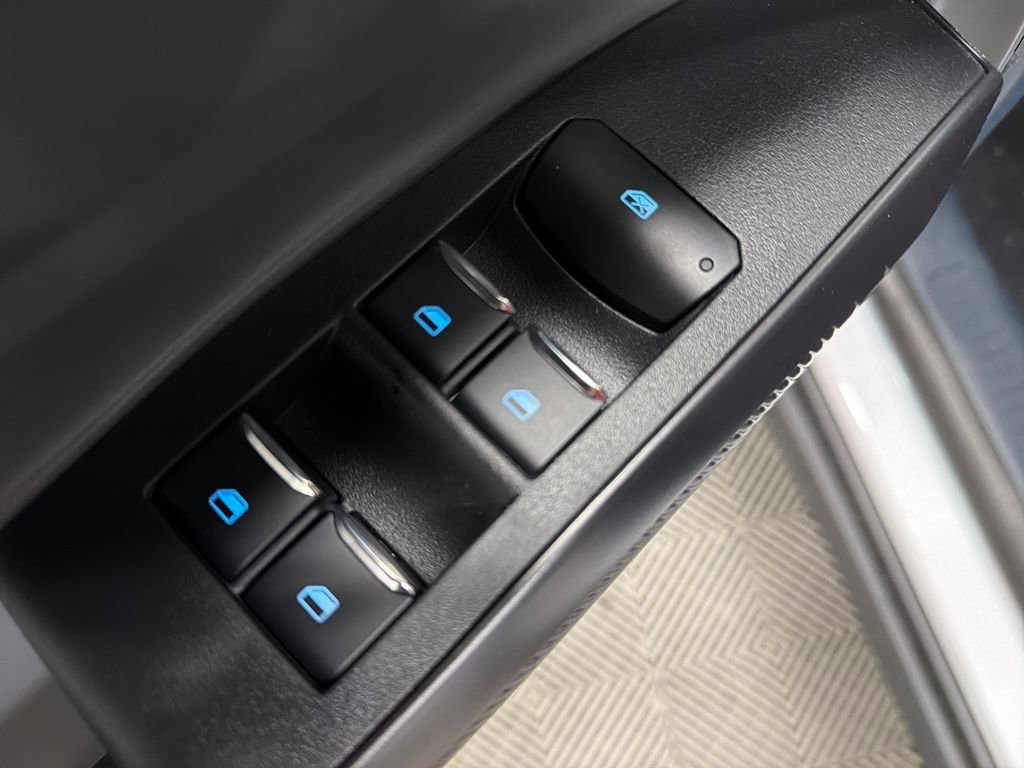 New 2026 Ford Maverick XL image 16