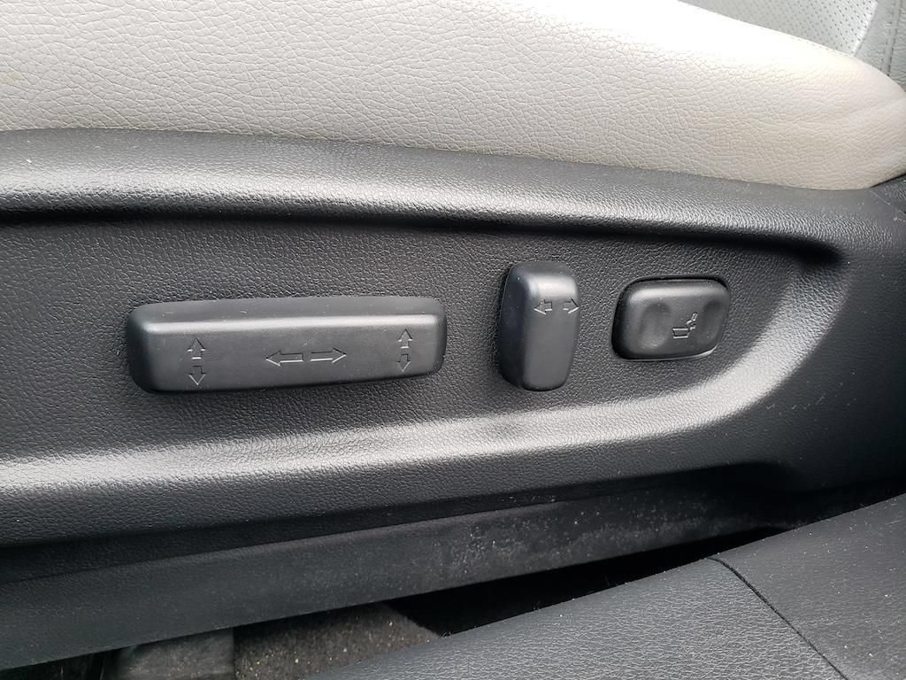 Used 2016 Honda Accord Touring image 15