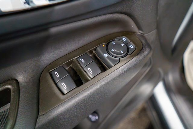 Used 2023 Chevrolet Equinox LT AWD/4WD image 16