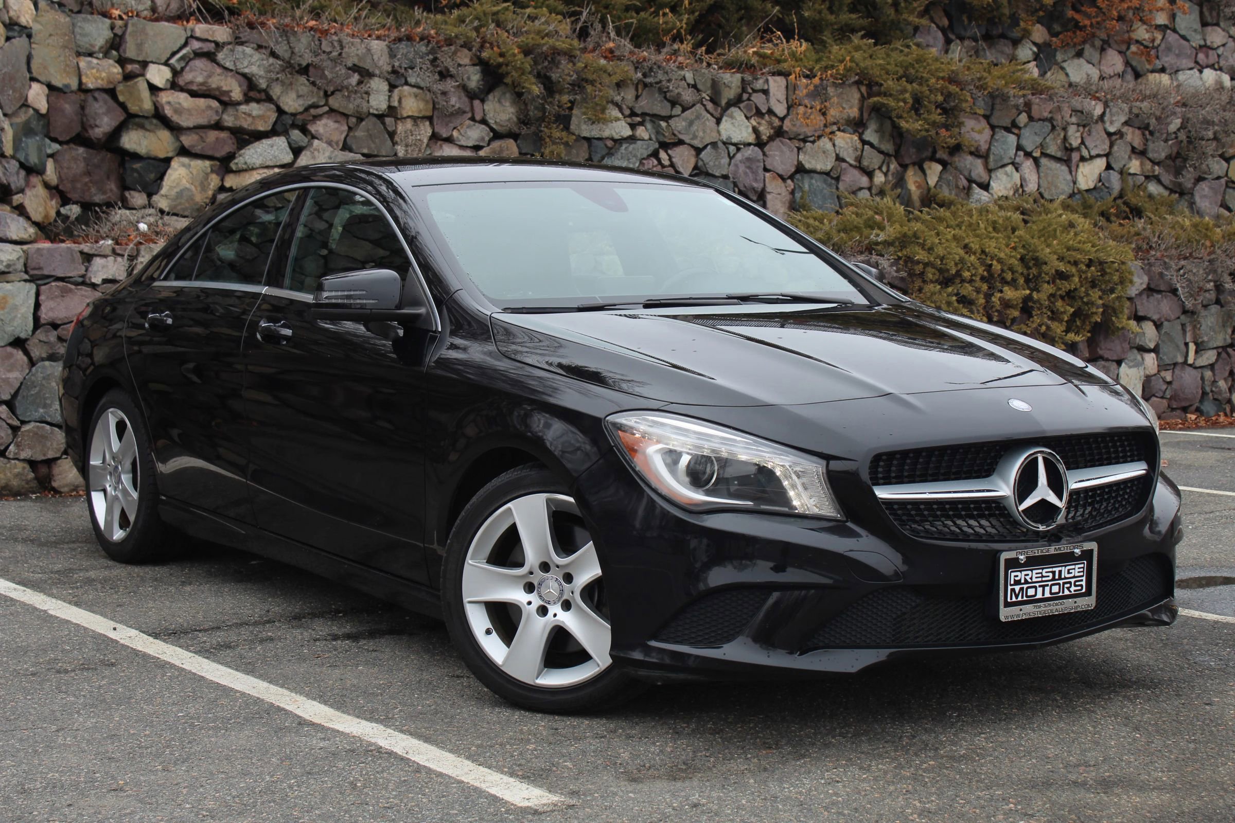 Used 2015 Mercedes-Benz CLA 250 4MATIC image 4