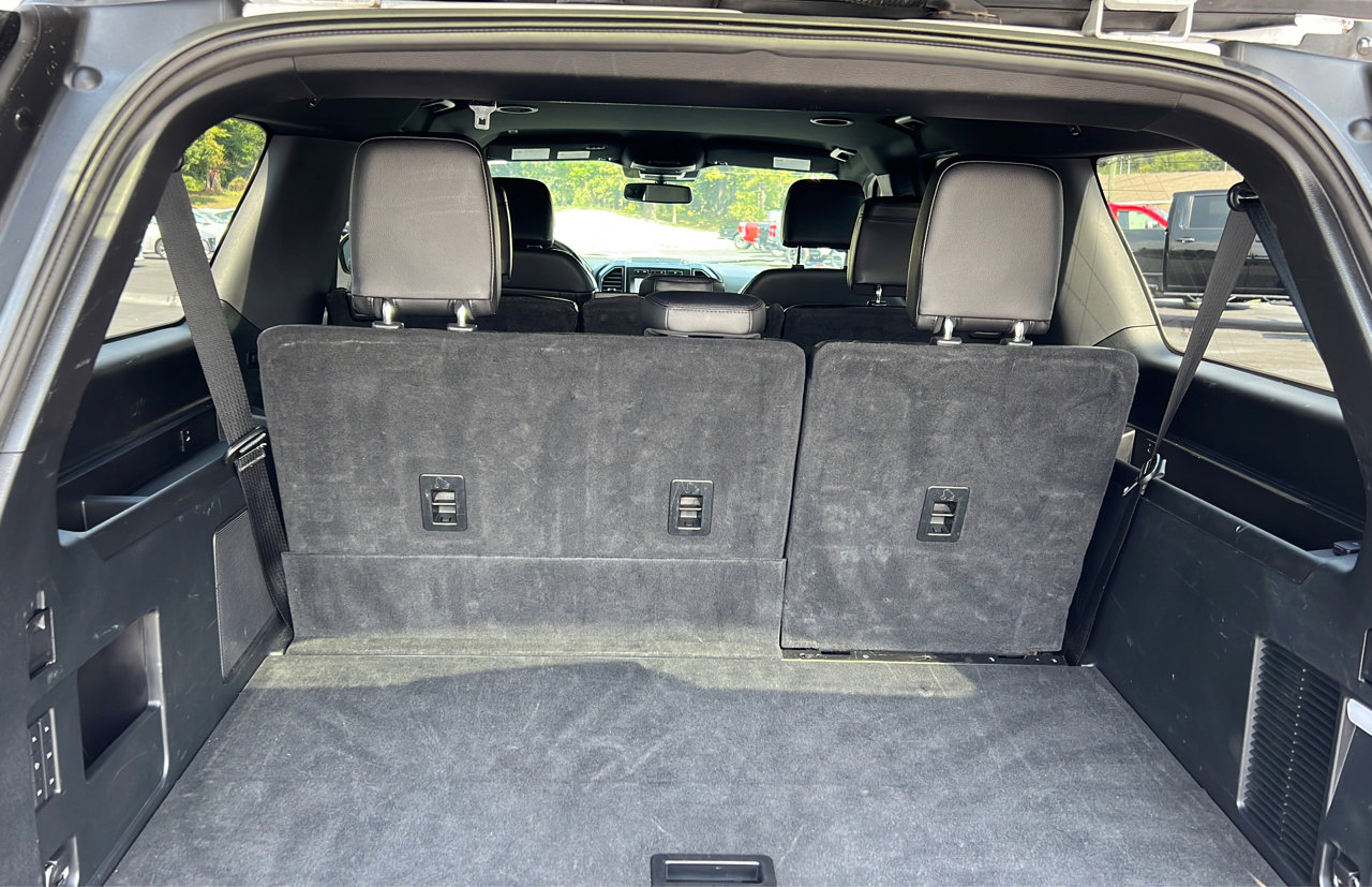 Used 2021 Ford Expedition Max Limited image 18