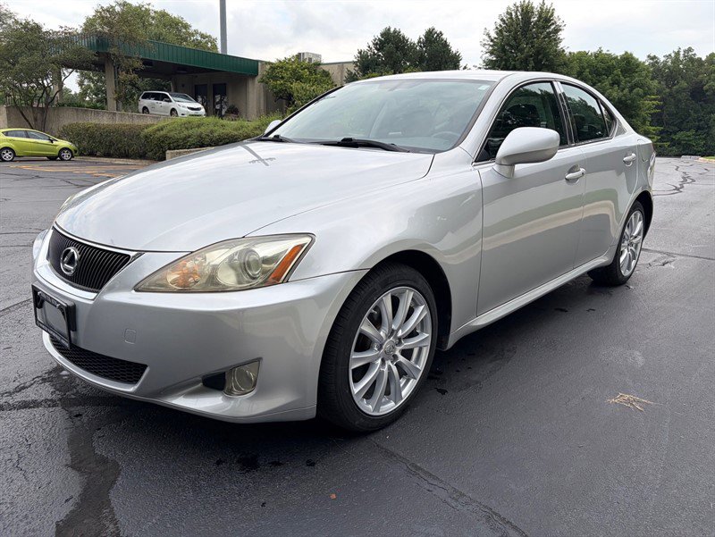Used 2007 Lexus IS 250 AWD w/ Preferred Accessory Pkg image 10
