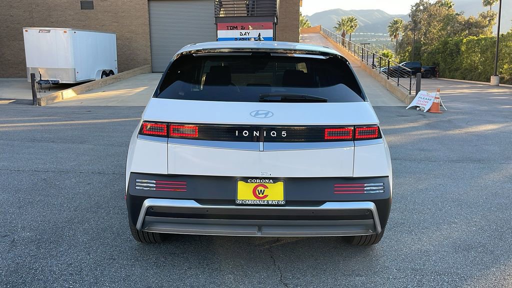 New 2026 Hyundai Ioniq 5 SE image 9