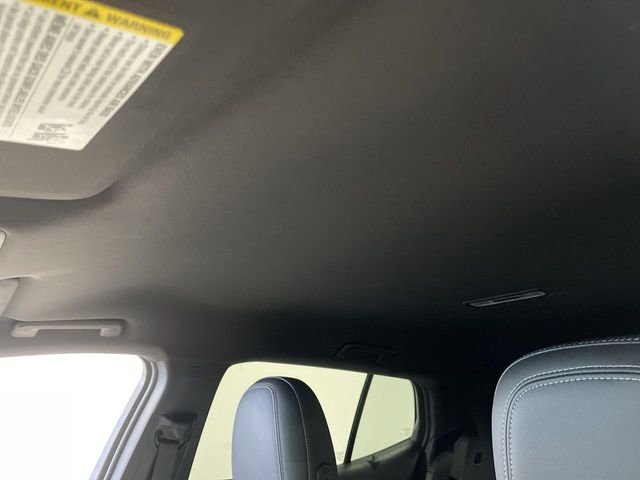 Used 2025 Chevrolet Equinox EV LT image 22