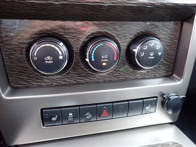 Used 2012 Jeep Liberty Limited AWD/4WD image 16