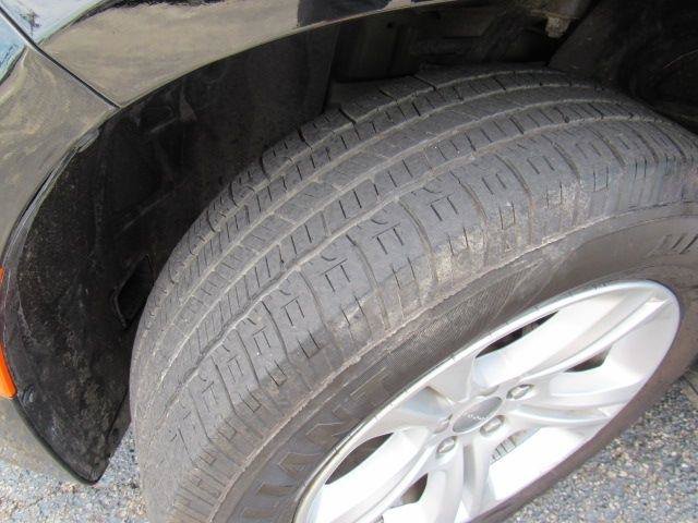 Used 2023 Dodge Charger SXT RWD image 7
