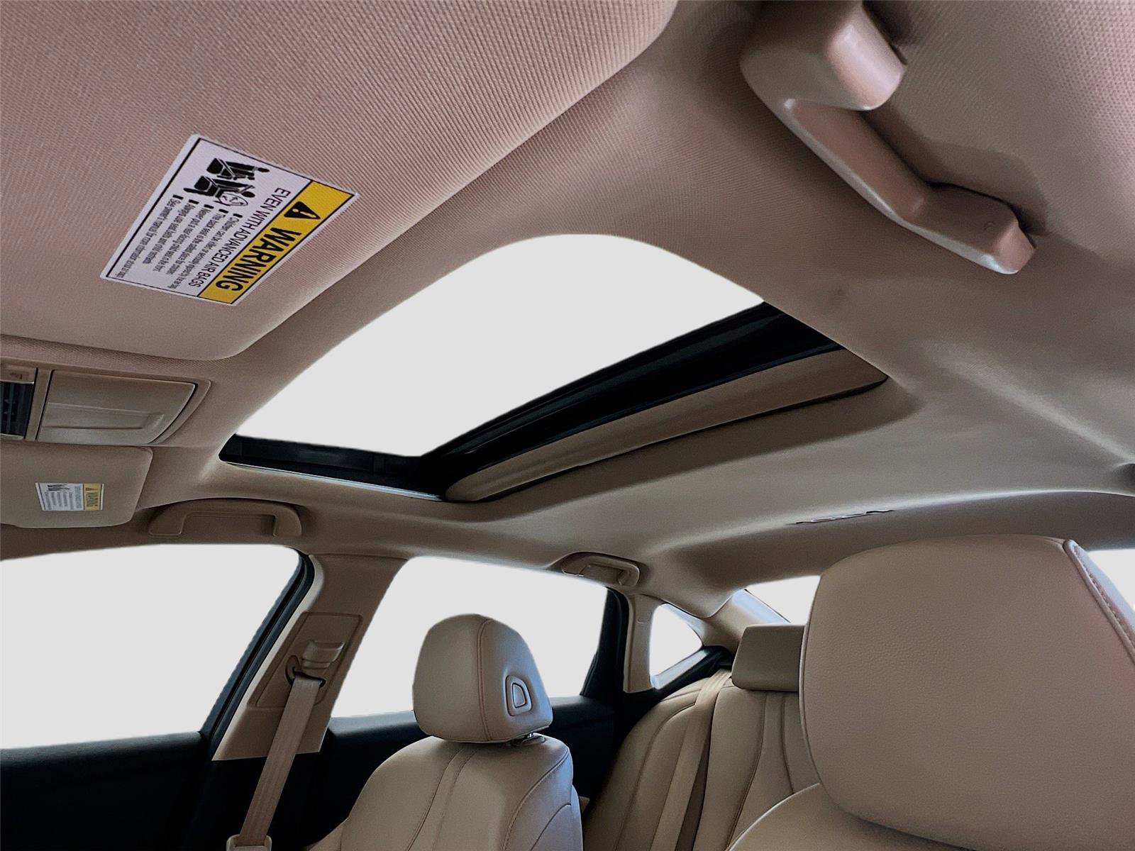 Used 2022 Acura TLX FWD image 12