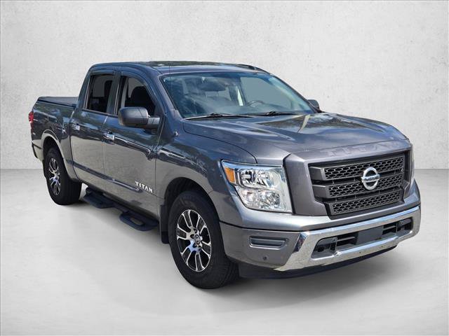 Used 2021 Nissan Titan SV w/ SV Convenience Package RWD image 3