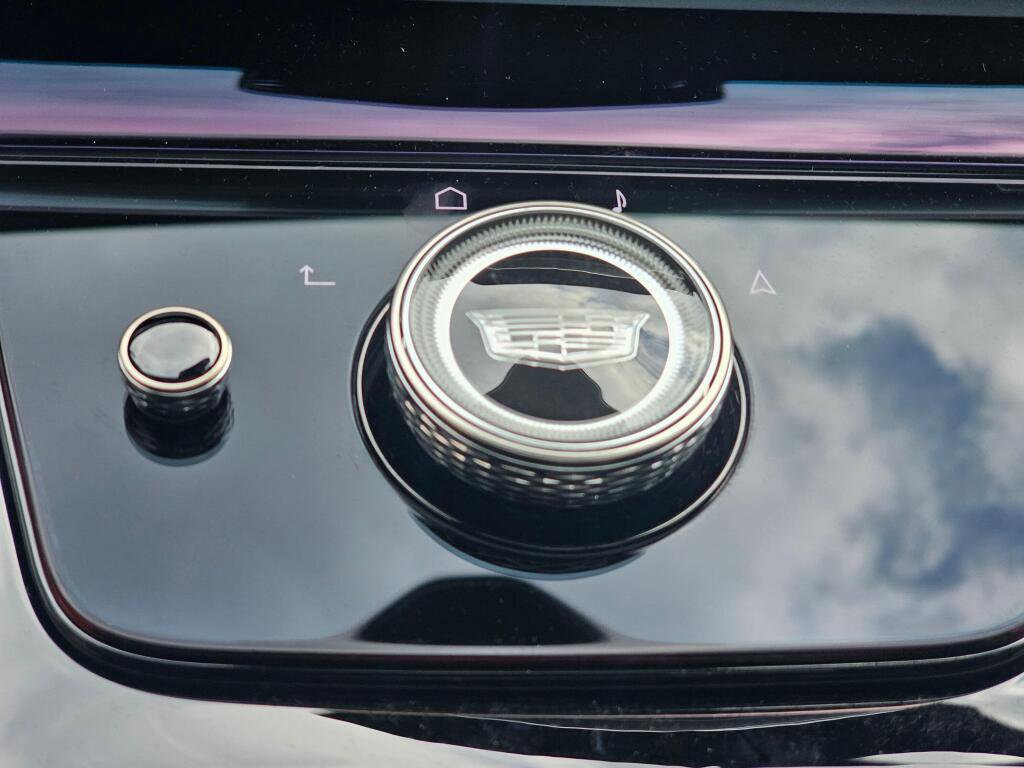 New 2026 Cadillac Escalade Luxury image 30