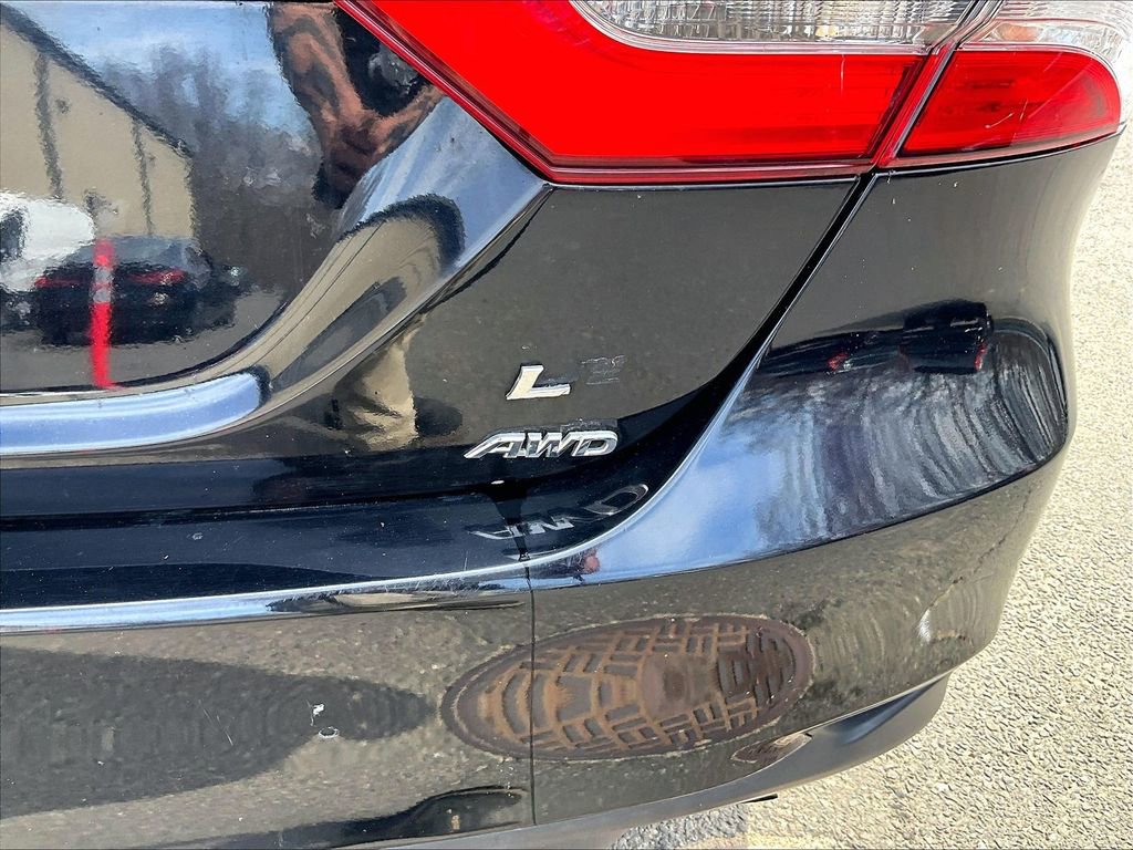 Used 2020 Toyota Camry LE w/ Convenience Package image 8