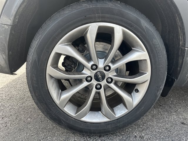 Used 2017 Lincoln MKC Select w/ Select Plus Package FWD image 8