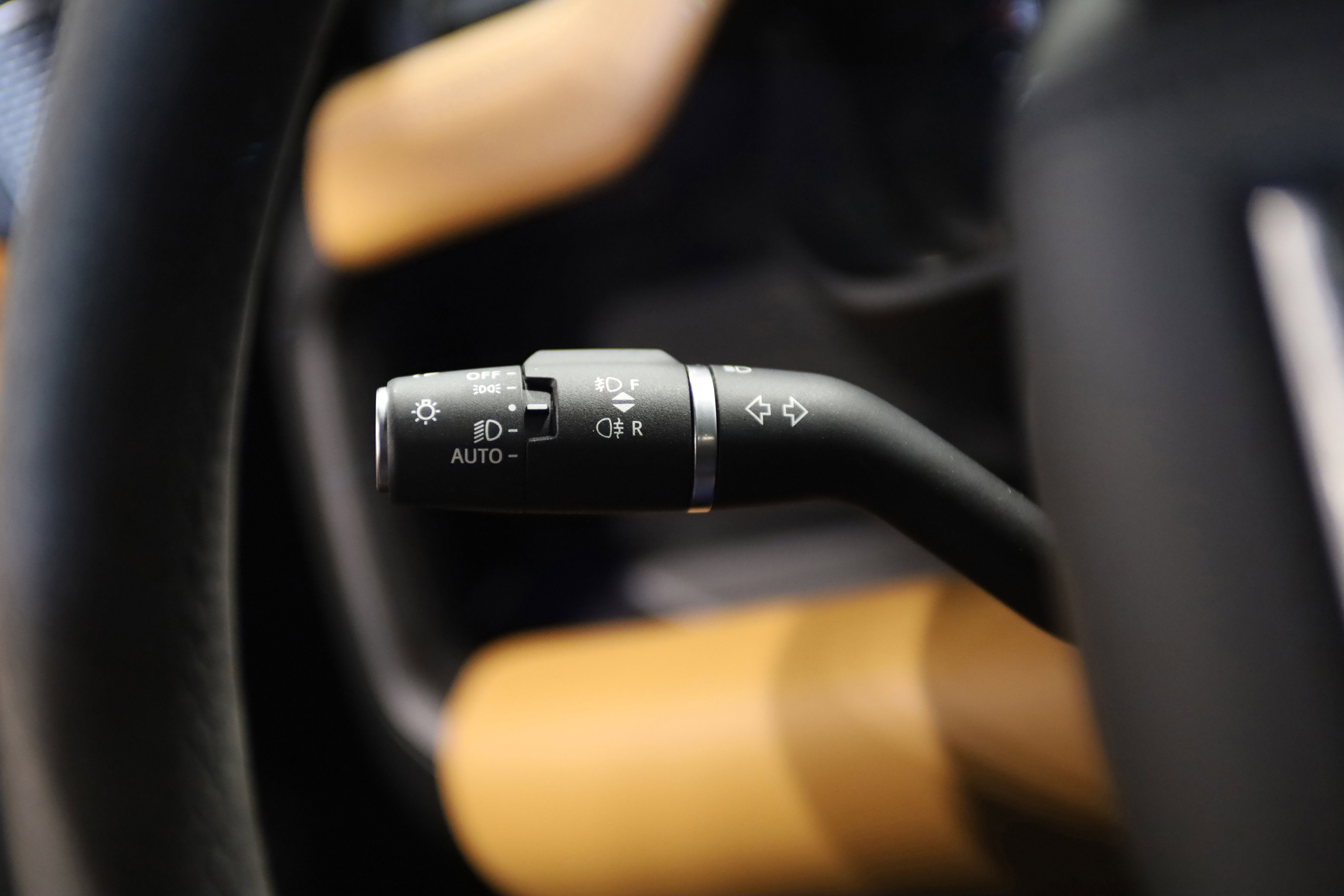 Used 2023 Land Rover Defender 110 Carpathian Edition AWD/4WD image 22