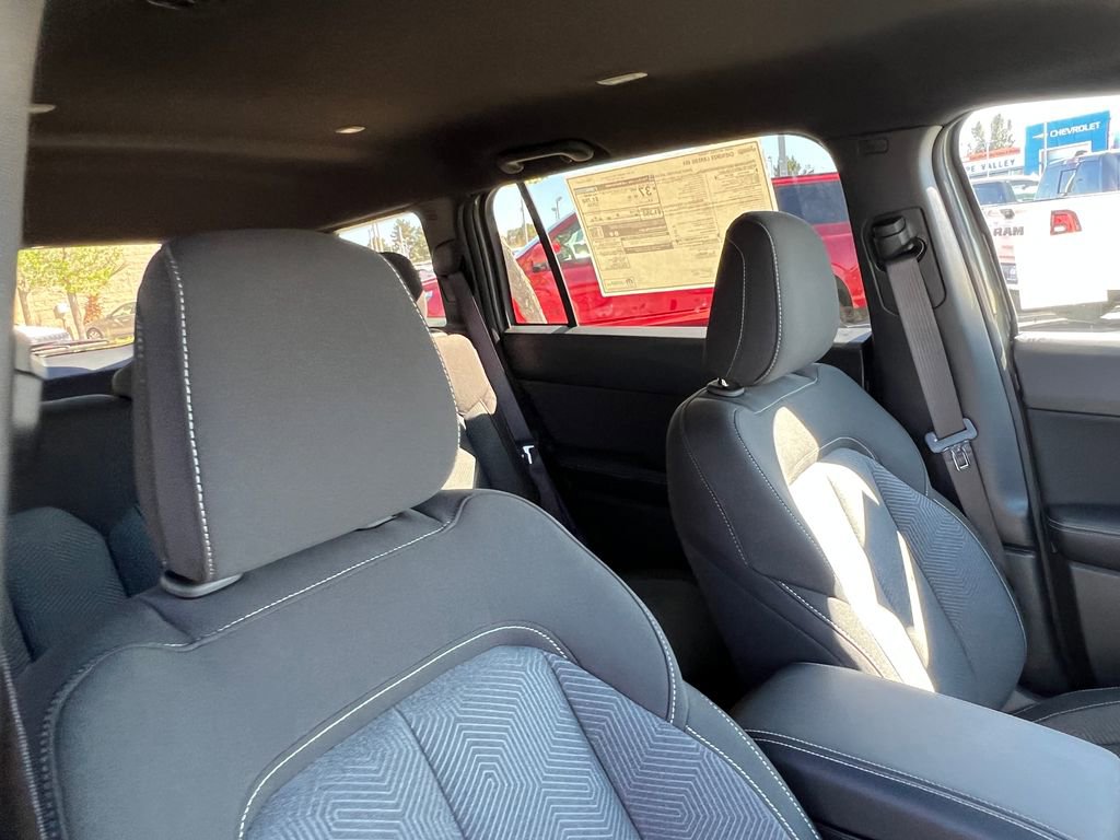 New 2026 Jeep Cherokee Laredo image 16