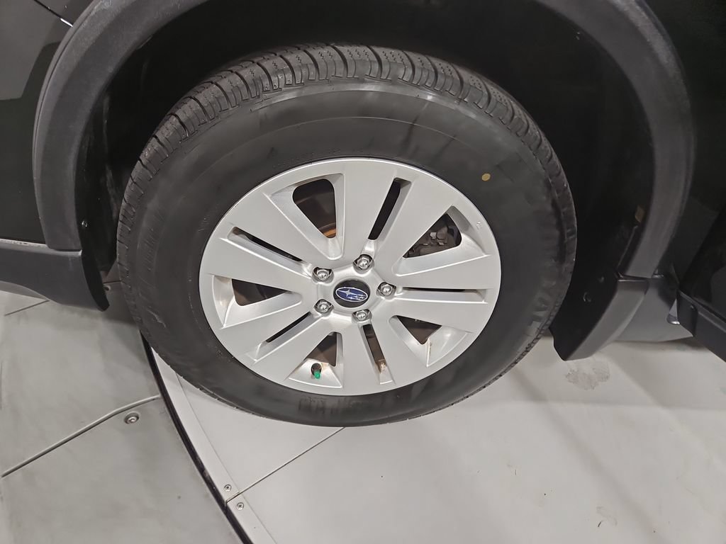Used 2017 Subaru Outback 2.5i Premium AWD/4WD image 27