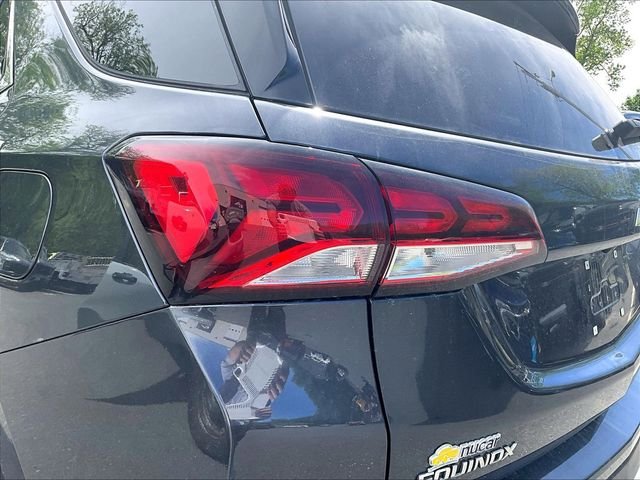Used 2023 Chevrolet Equinox LT AWD/4WD image 32