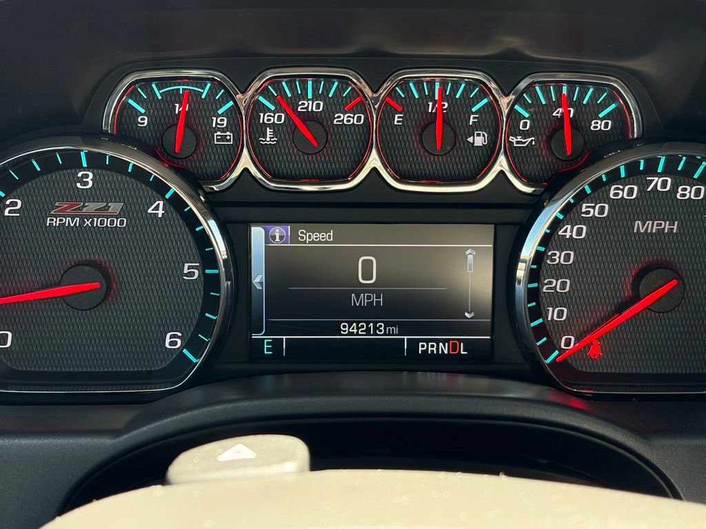 Used 2018 Chevrolet Silverado 1500 LT w/ All Star Edition AWD/4WD image 31