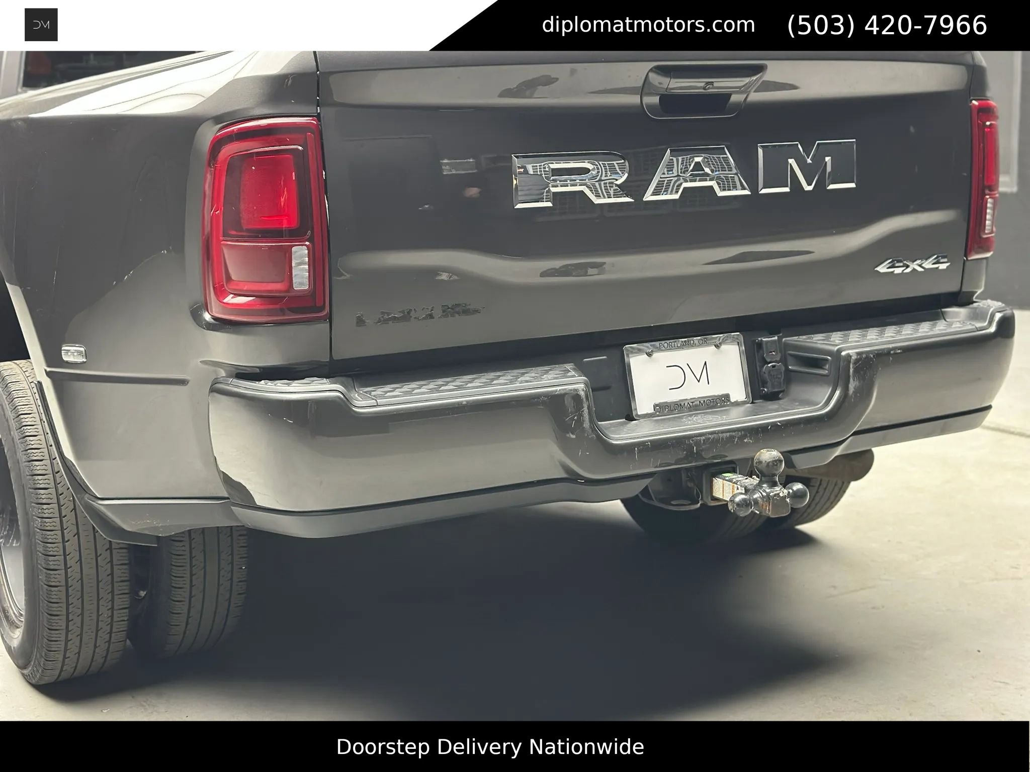 Used 2024 RAM 3500 Tradesman w/ Chrome Appearance Group image 16