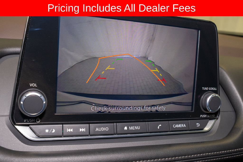 Used 2023 Nissan Rogue S FWD image 12