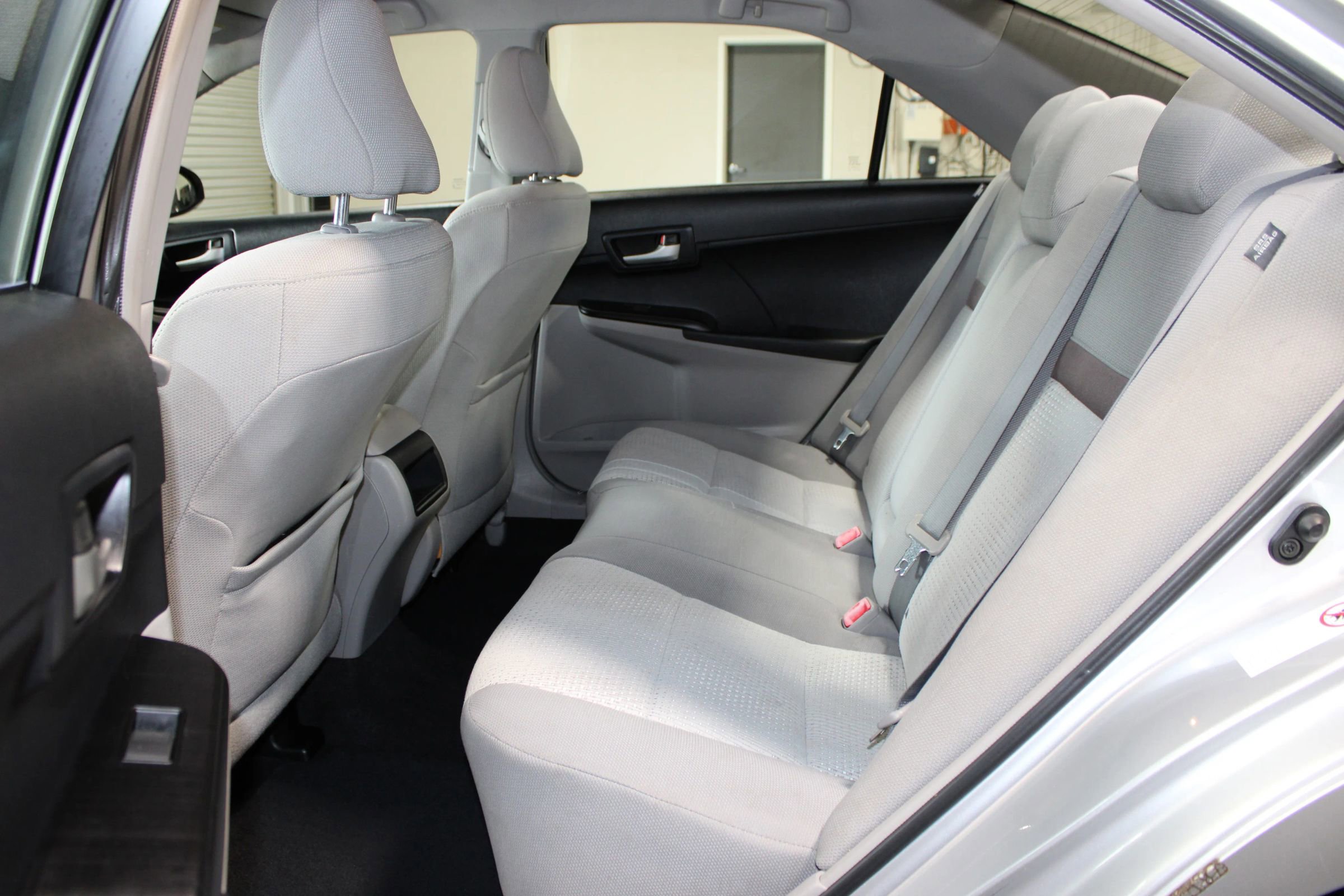 Used 2012 Toyota Camry L FWD image 20