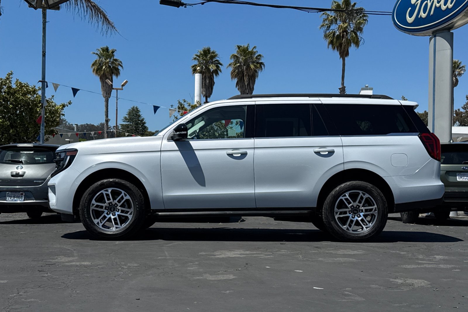 New 2026 Ford Expedition Active AWD/4WD image 7