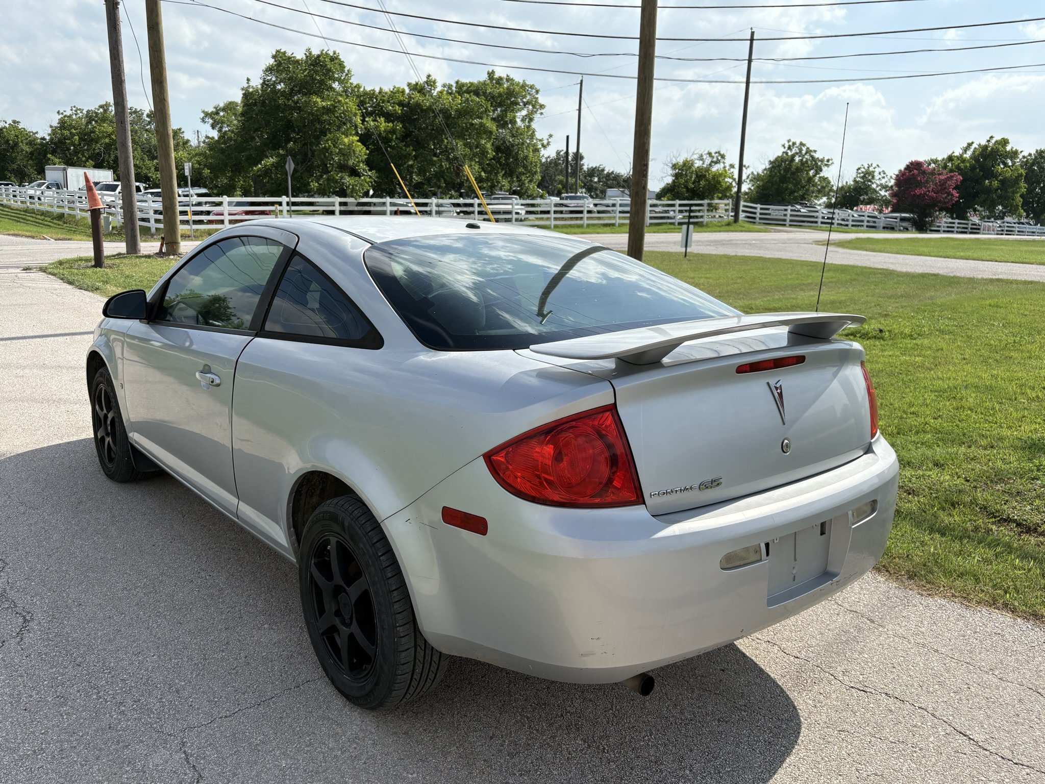 Used 2008 Pontiac G5 FWD image 7