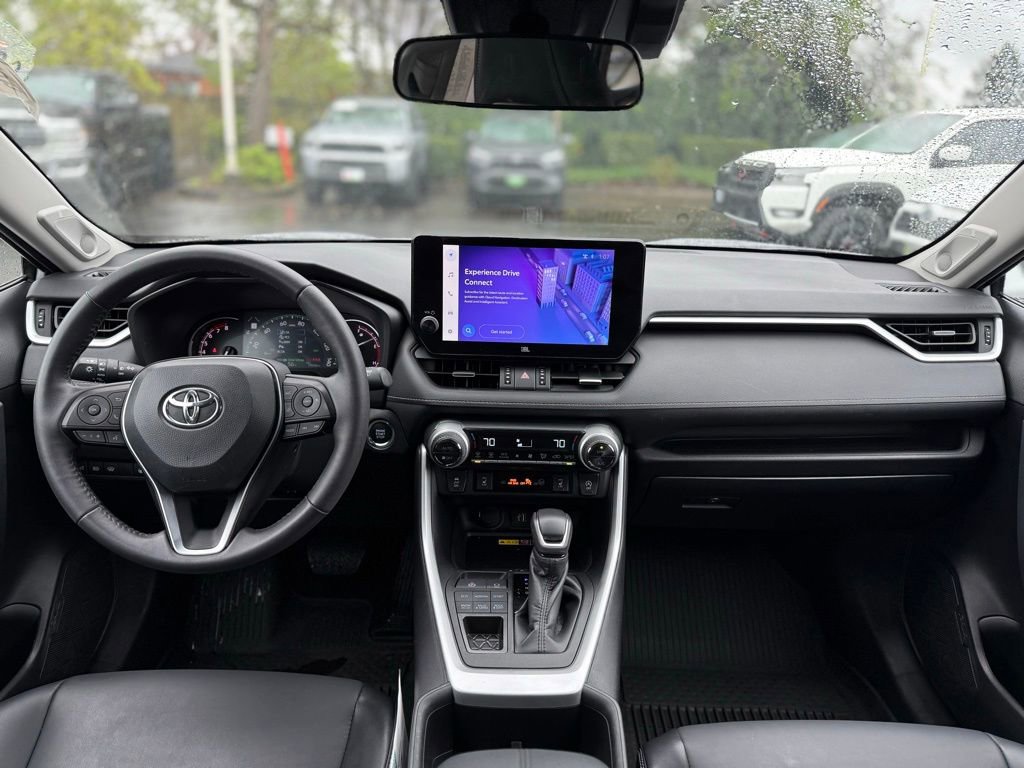 Used 2023 Toyota RAV4 XLE Premium AWD/4WD image 22