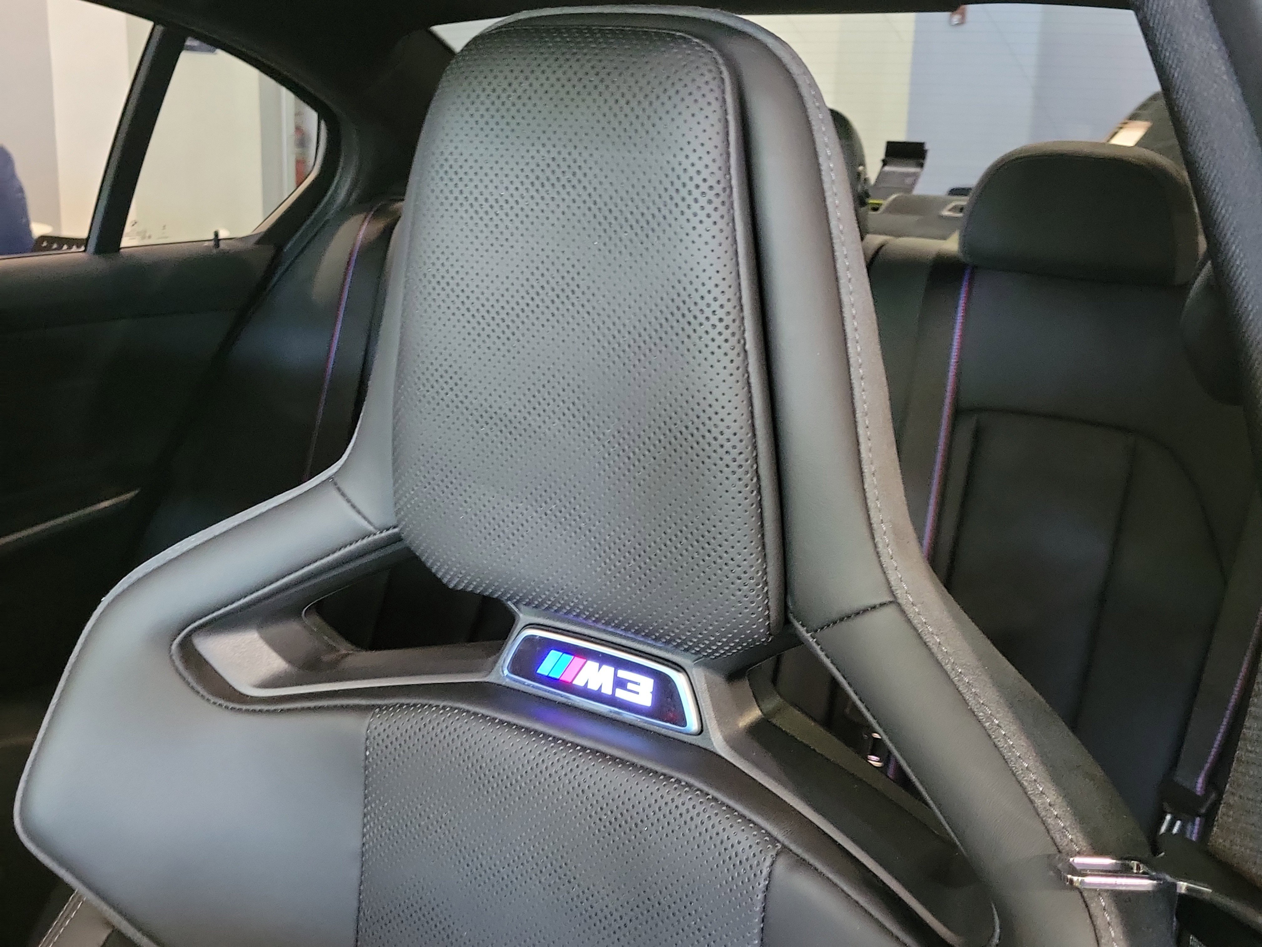 Used 2025 BMW M3 RWD image 16