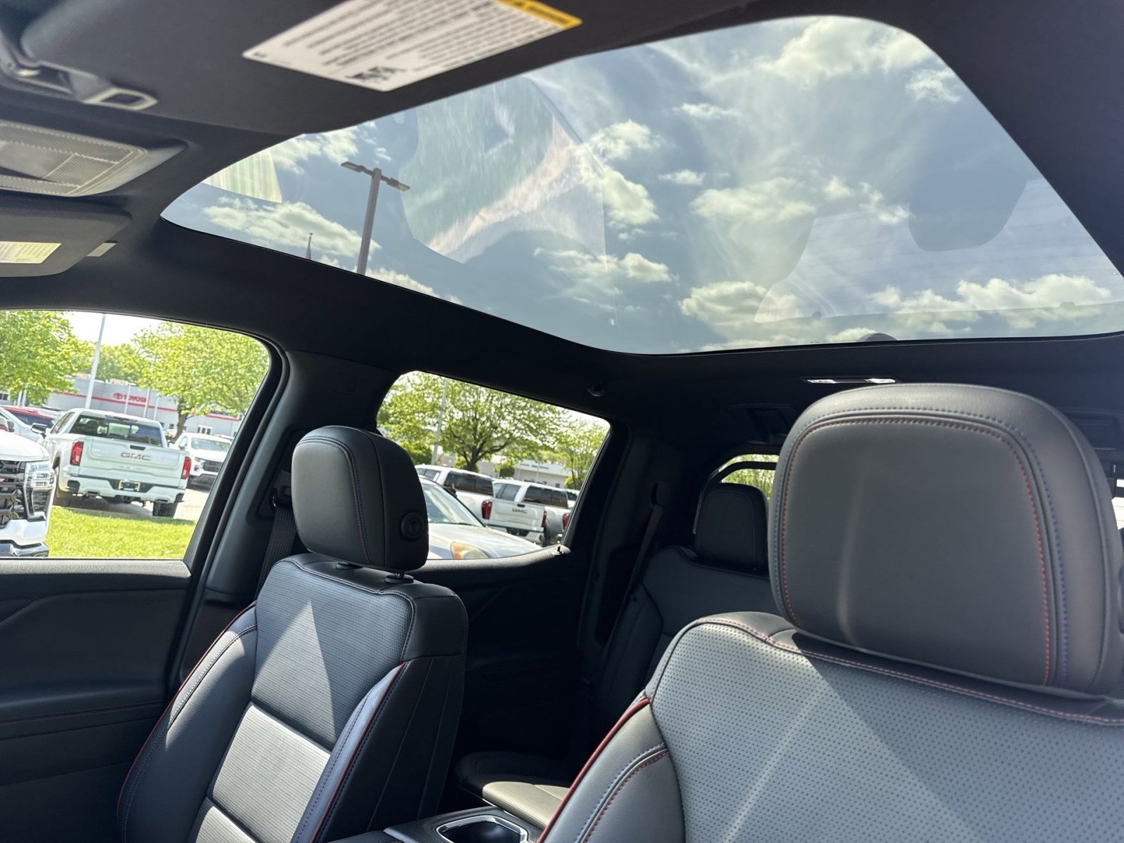 Used 2025 Chevrolet Silverado EV RST AWD/4WD image 22