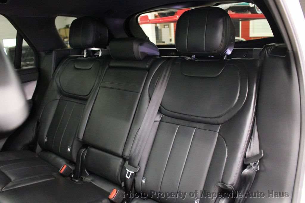 Used 2025 Land Rover Range Rover Sport SE AWD/4WD image 35