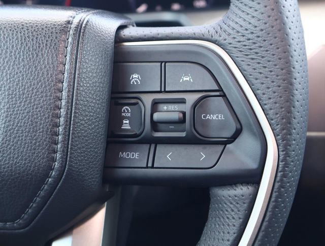 Used 2025 Toyota Tacoma TRD Off-Road AWD/4WD image 24