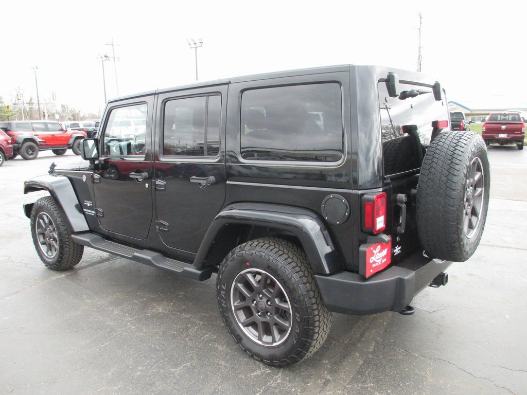 Used 2017 Jeep Wrangler Unlimited Sahara w/ Max Tow Package image 7
