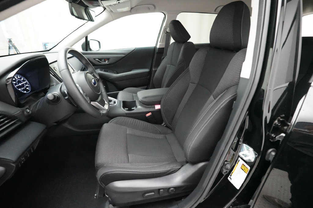 Used 2024 Subaru Outback Premium AWD/4WD image 7