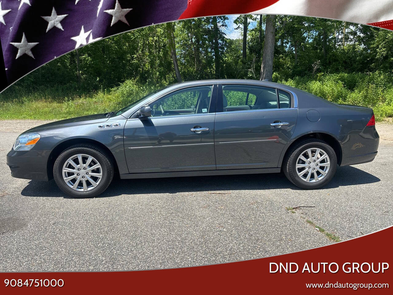 Used 2011 Buick Lucerne CXL w/ Driver Confidence Package FWD image 1