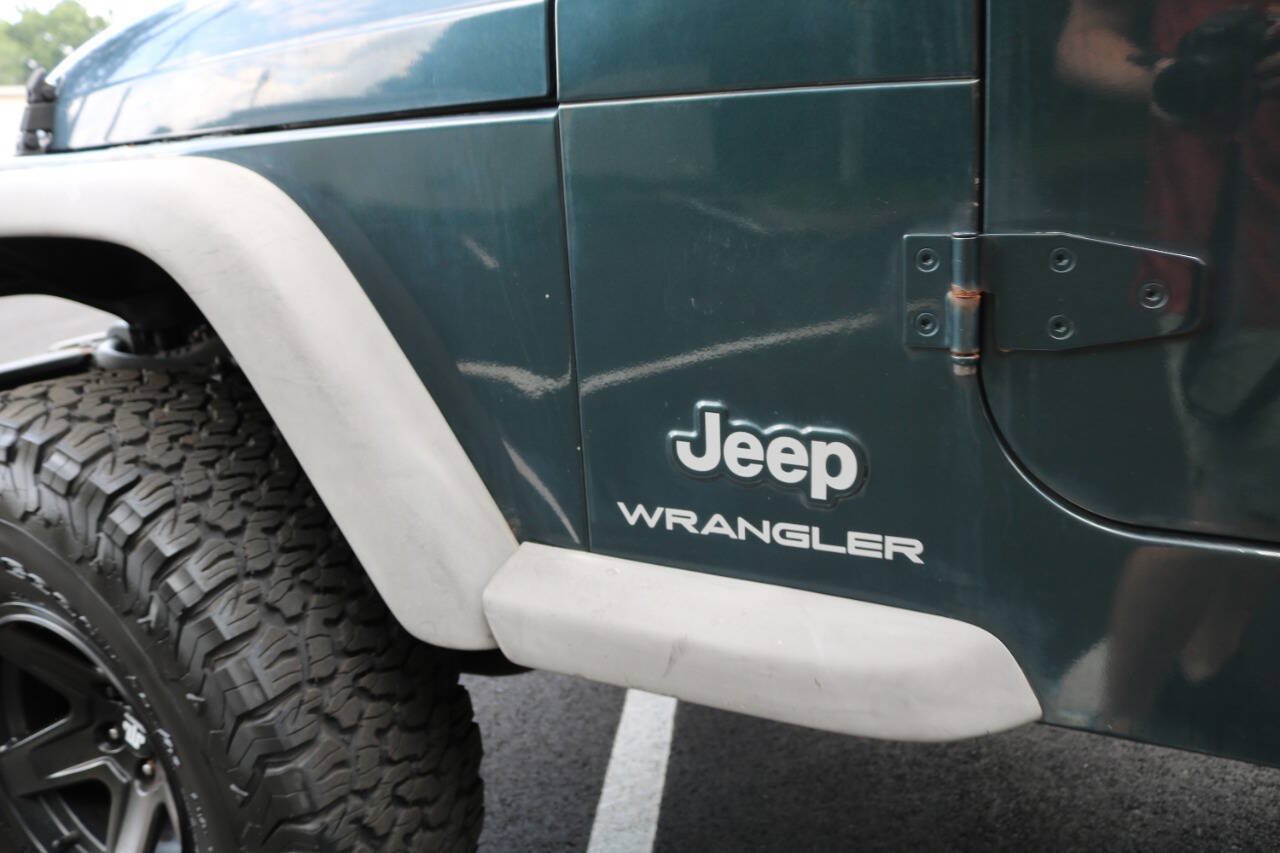 Used 2006 Jeep Wrangler X AWD/4WD image 40