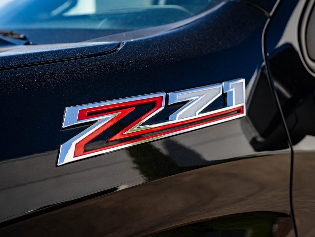 Used 2020 Chevrolet Silverado 1500 LTZ w/ LTZ Premium Package image 17