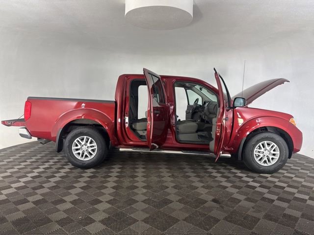 Used 2020 Nissan Frontier SV image 15