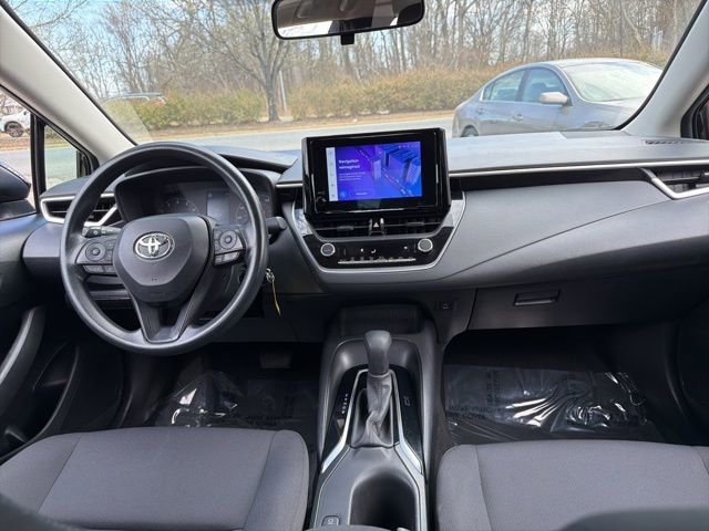 Used 2024 Toyota Corolla LE FWD image 12