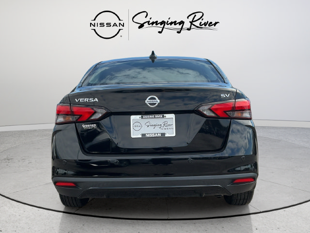 Used 2020 Nissan Versa SV FWD image 6