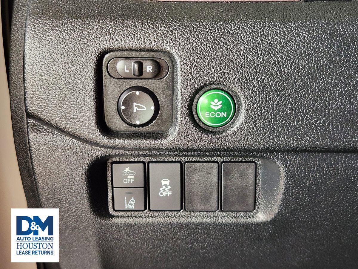 Used 2022 Honda Pilot Sport image 29