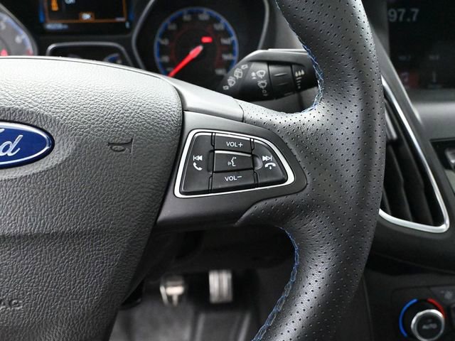 Used 2017 Ford Focus RS image 29