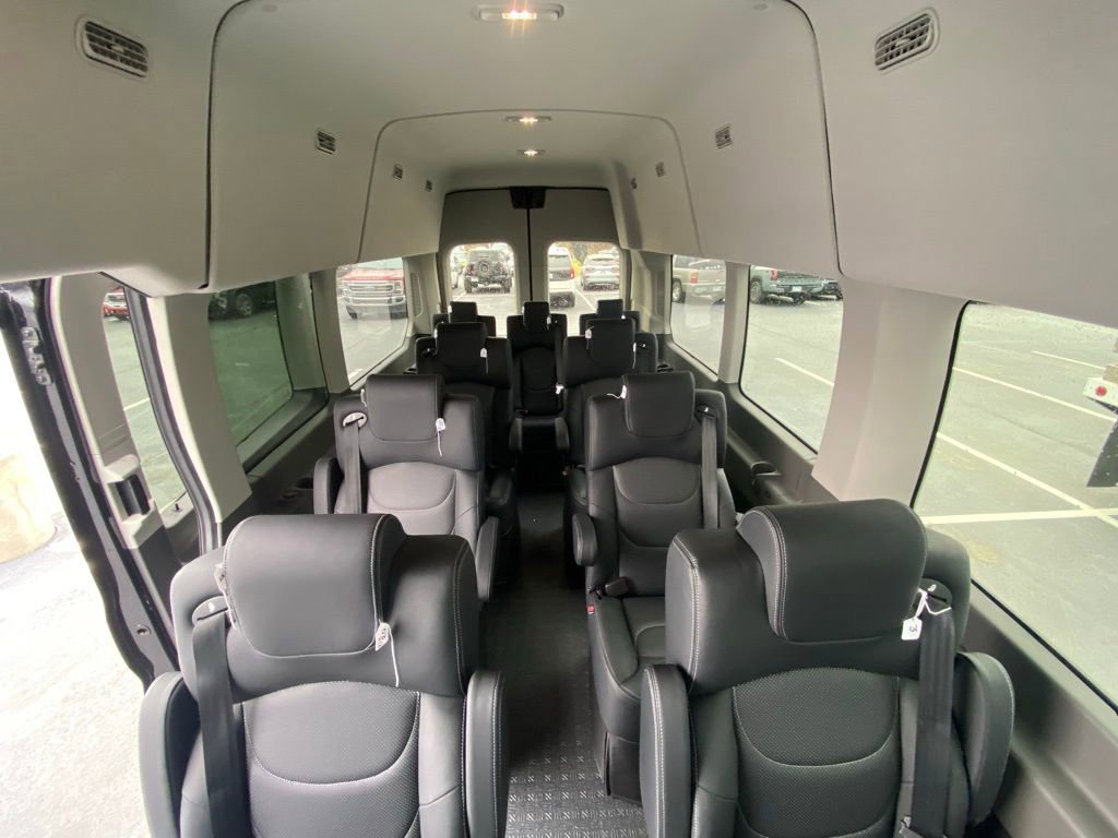 New 2026 Ford Transit 350 XLT image 22