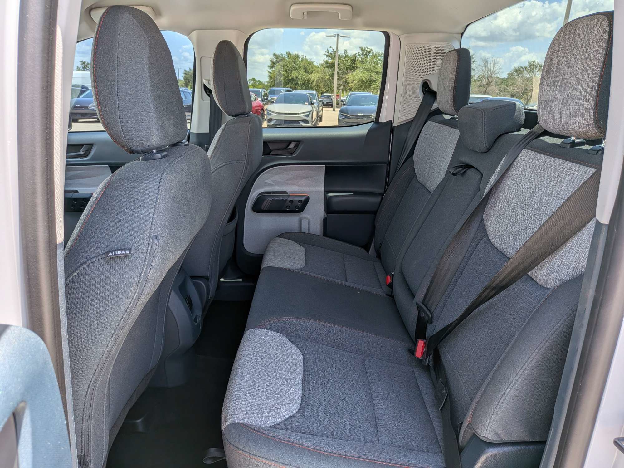 Used 2022 Ford Maverick XLT FWD image 17