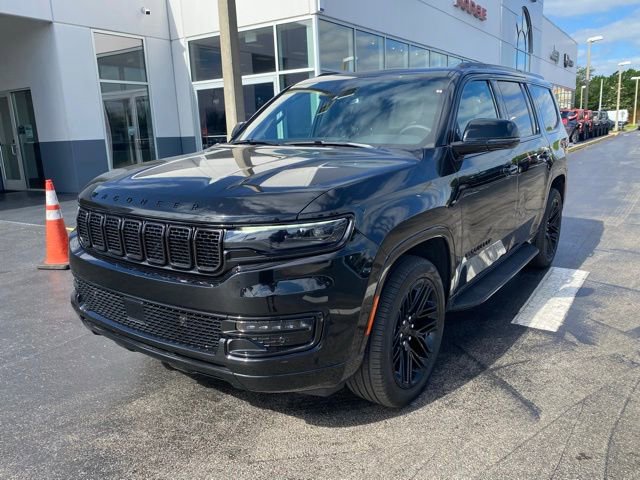 Used 2024 Jeep Wagoneer Series II image 4